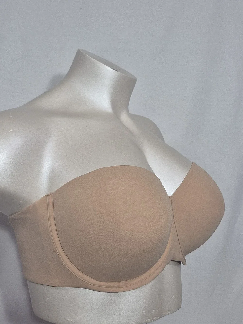 44DD Skims Fits Everybody Strapless Underwire Bra Beige - Picture 2 of 7